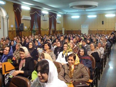 برگزاری جشن اسفندگان در تالار فیروز بهرام با برنامه ریزی سازمان زنان زرتشتی تهران