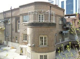 خانه قدیمی موبد مهربان زرتشتی و زنده یاد فریدون زرتشتی در اختیار انجمن زرتشتیان تهران قرار گرفت
